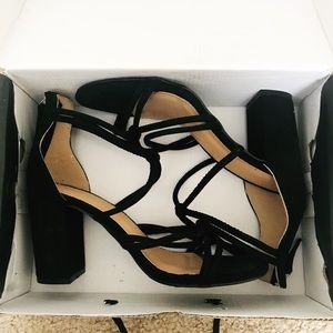 Lulu’s Black Chunky Heels
